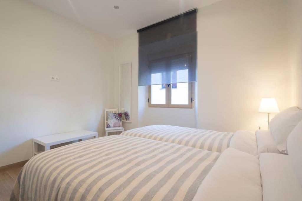 Hogar Del Lirio Appartement Granada Buitenkant foto