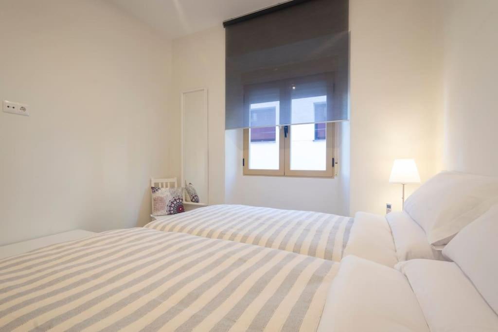 Hogar Del Lirio Appartement Granada Buitenkant foto