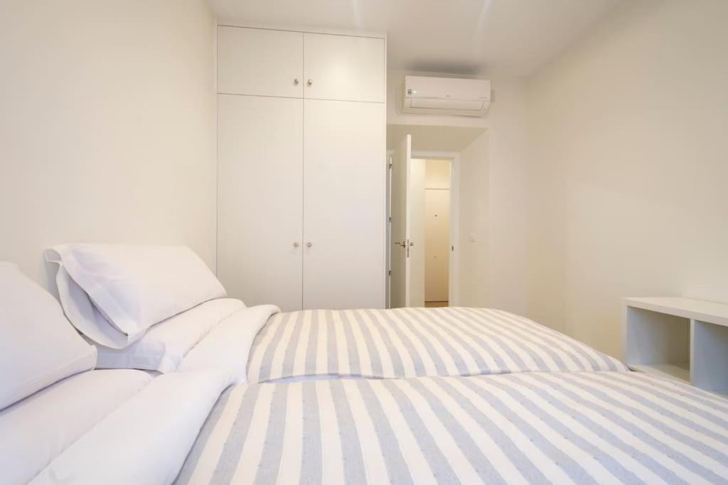 Hogar Del Lirio Appartement Granada Buitenkant foto